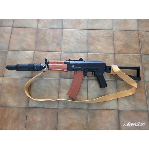 Ak 74 U Kalashnikov m�tal et bois