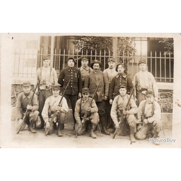 CPA - Carte Photo Militaire Groupe Soldats N�4254