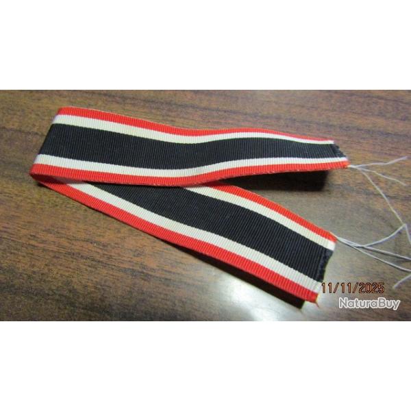 Ruban de m�daille m�rite de guerre (24cm) ancien pas refabrication seconde guerre ww2 id�al pochette