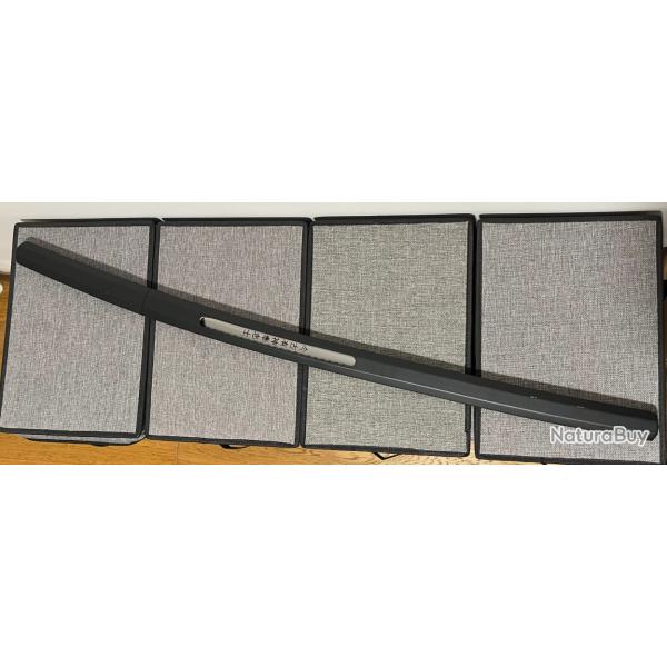 Katana japonais d�coratif - lame l�g�rement tranchante en acier inoxydable poli - noir