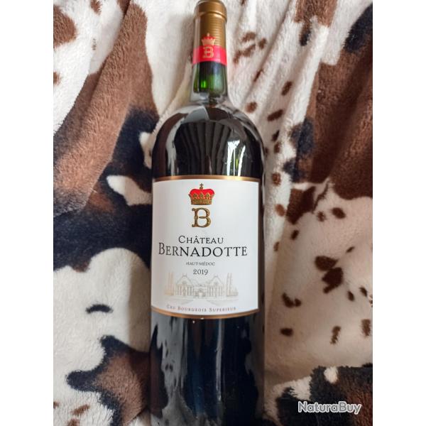 Splendide magnum de vin Haut Mdoc en Cru Bourgeois Suprieur du Chteau Bernadotte 2019