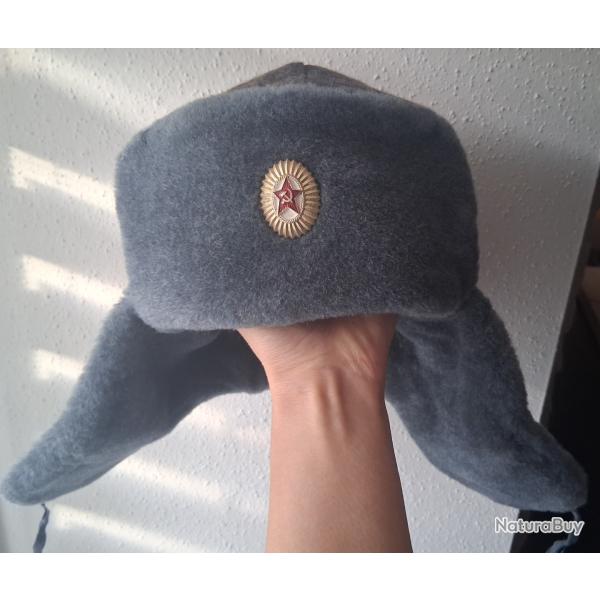 CHAPKA-OUCHANKA CHAPEAU MILITAIRE TAILLE 58 SOLDAT ARME DE TERRE NOS URSS 1986