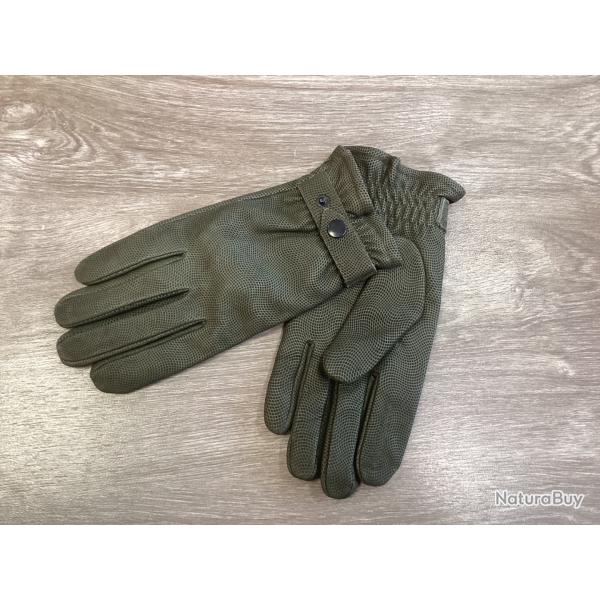 Gant en peau de veau coloris vert