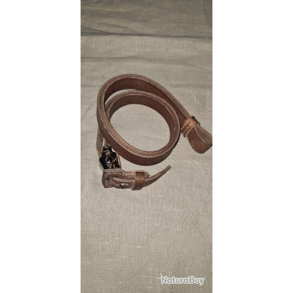 bretelle en cuir marron claire  pour 98 K