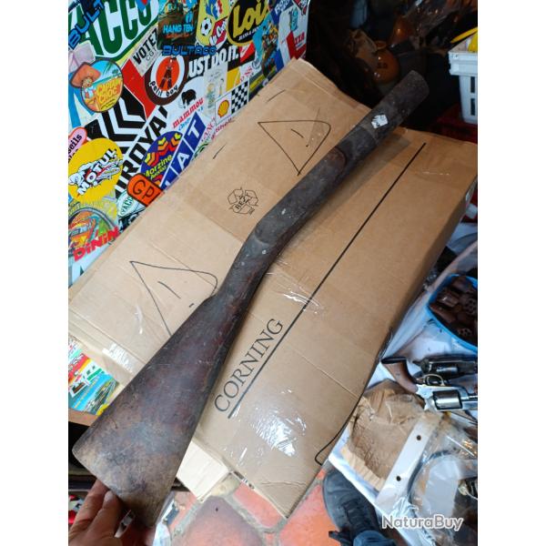 Crosse ancienne a identifier