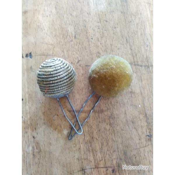 Attributs pour k�pi shako pompons