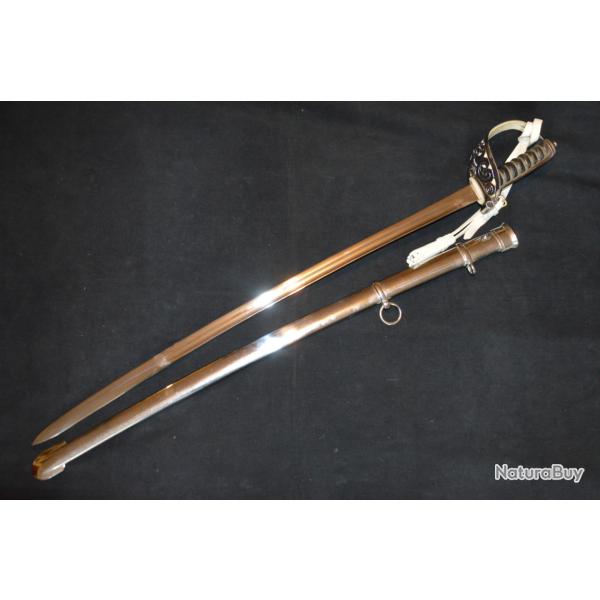 SABRE ANGLAIS DE CAVALERIE DE LA MAISON ROYALE-ENGLISH CAVALRY SABER OF THE ROYAL HORSE GUARDS