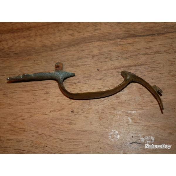 Pontet laiton de pistolet  de voyage  silex