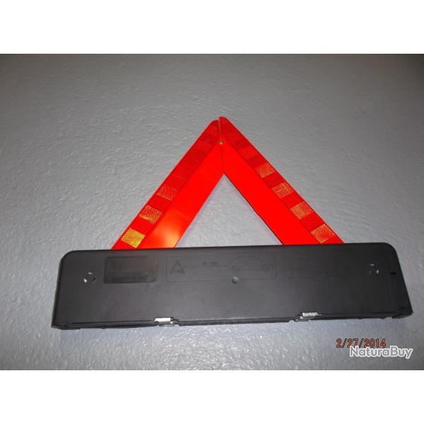 Triangle de signalisation neuf