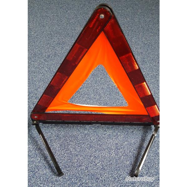 Triangle de signalisation de voiture