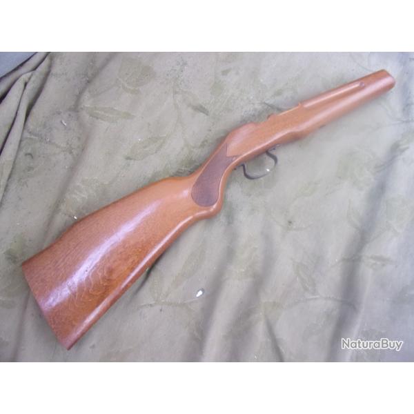 crosse carabine semi-auto Manuarm 22 lr