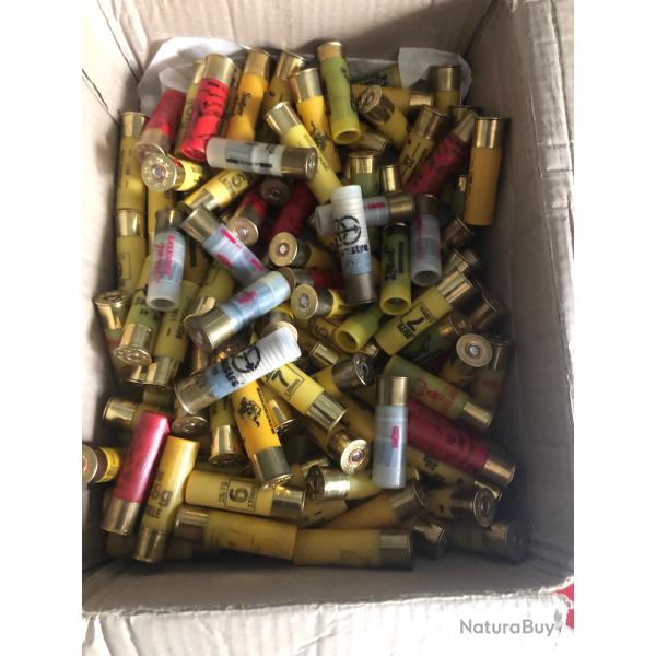 a saisir lot  de plus  5kg de cartouche ., cal 20 .tout  plombs,  , toute marque+ beaucoupde balle .