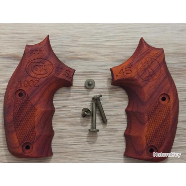 Plaquettes bois Colt 1902 Alaskan (version d�finitive)