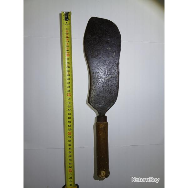 Serpe ancienne forme inhabituelle