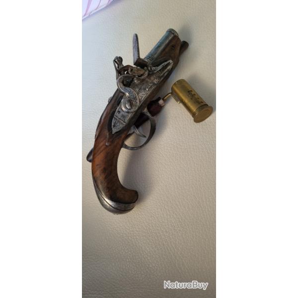 Superbe pistolet � silex,  Carosse, Magnifiques gravures..incrustations, Fonctionnel