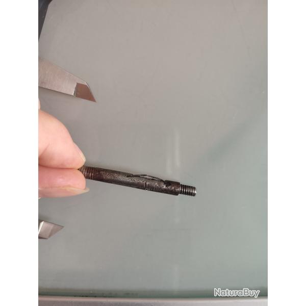 axe central pour revolver de type Lefaucheux