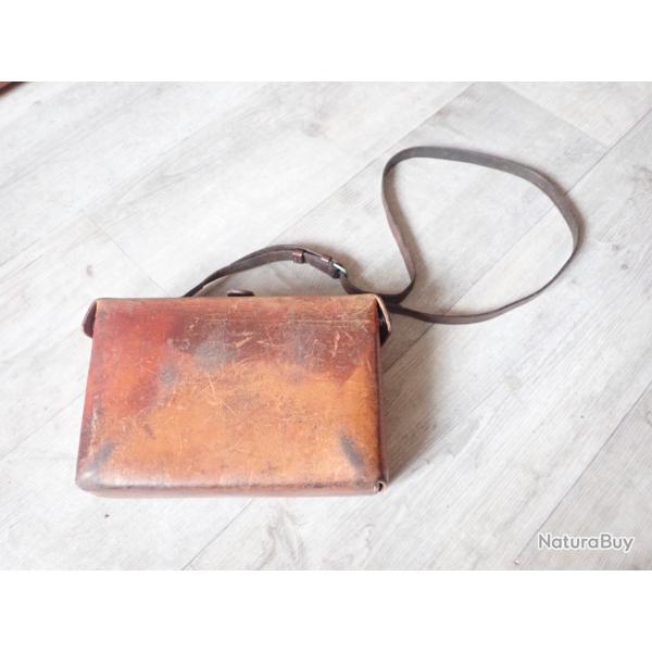 Sacoche, trousse de secours, d'infirmier suisse avec accessoires