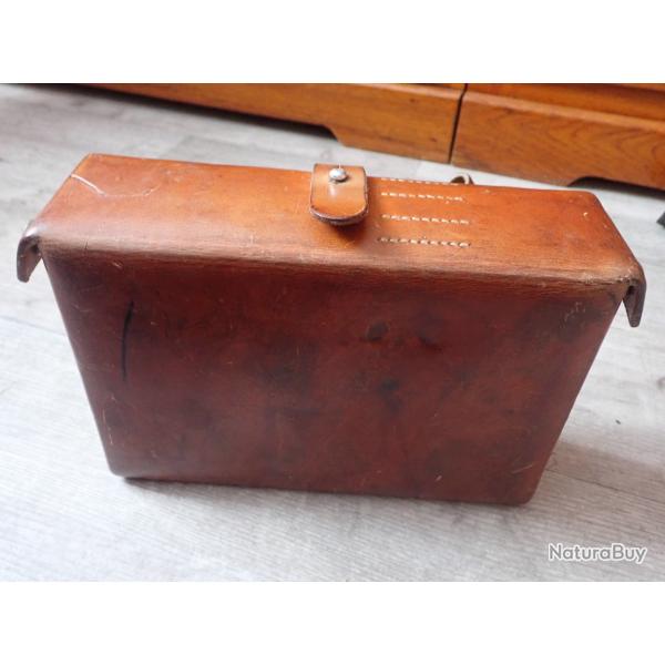 1985 Sacoche, trousse de secours, d'infirmier suisse