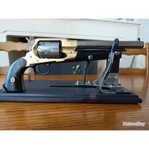 Remington 1858 Calibre .44 + sa presse de rechargement lourde + mallette