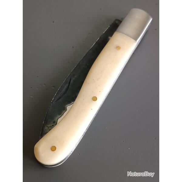 COUTEAU AURILLAC, manche os, guilloch�.