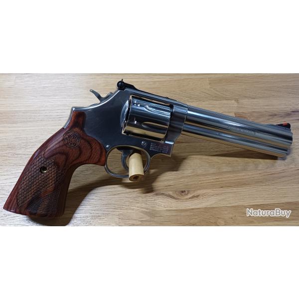 REVOLVER SMITH & WESSON 686 PLUS 357 MAG