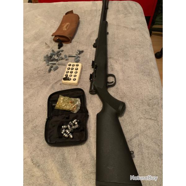 Fusil poudre noire Ardesa Tracker calibre 50 poudre noire !!!tr�s bon �tat accessoires