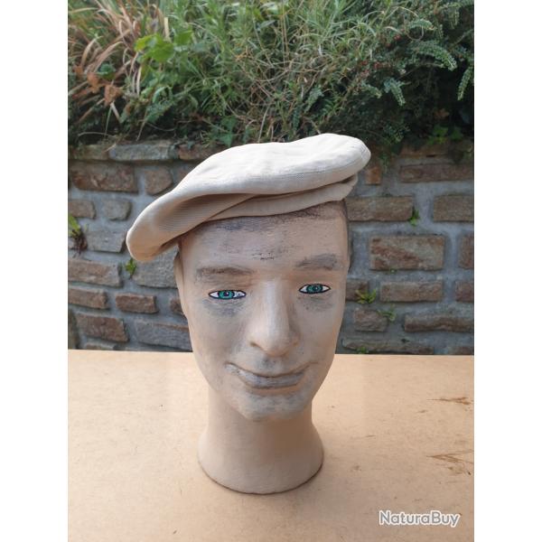 Bret "Gurkha" confection locale Indochinoise dit "Gurkha" (131.M)