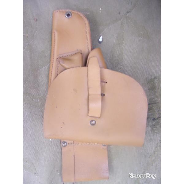 holster Mac 50 cuir marqu "Saint Martin De R"