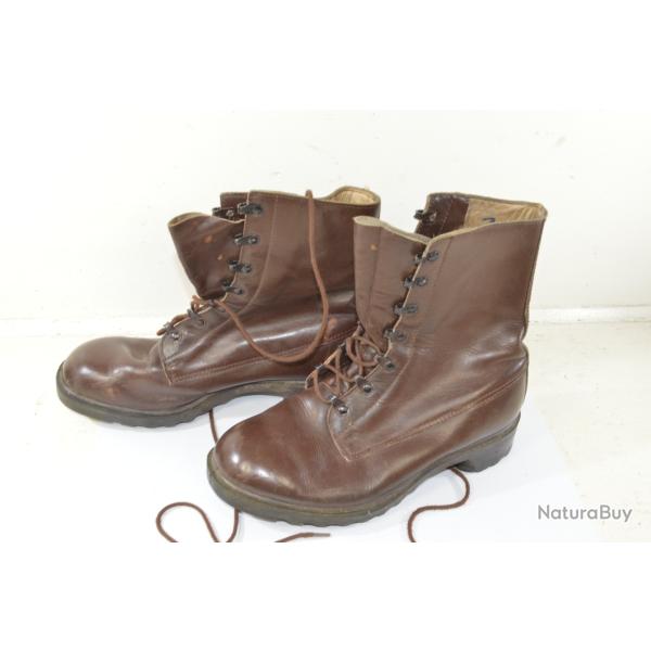 Rangers cuir taille 41, Militaire arme Hollandaise annes 1950. Reconstitution historique, surplus