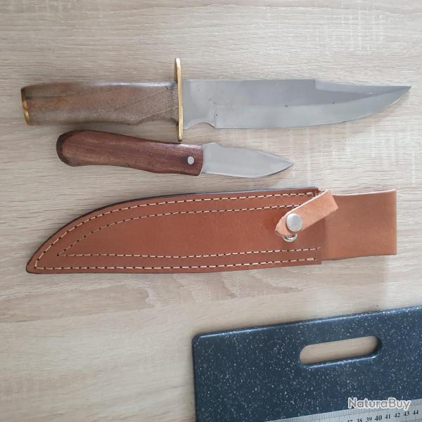 Dague de chasse avec tui et petit couteau leopard