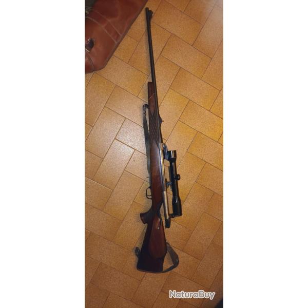 Carabine Weatherby Mark V avec lunette hensoldt Wetzlar 4x32