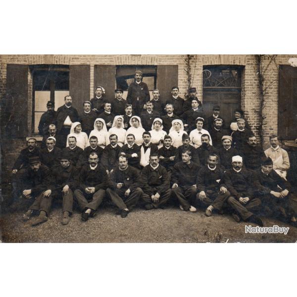 CPA -Photo - Un Groupe Soldats Allemands - N�4067