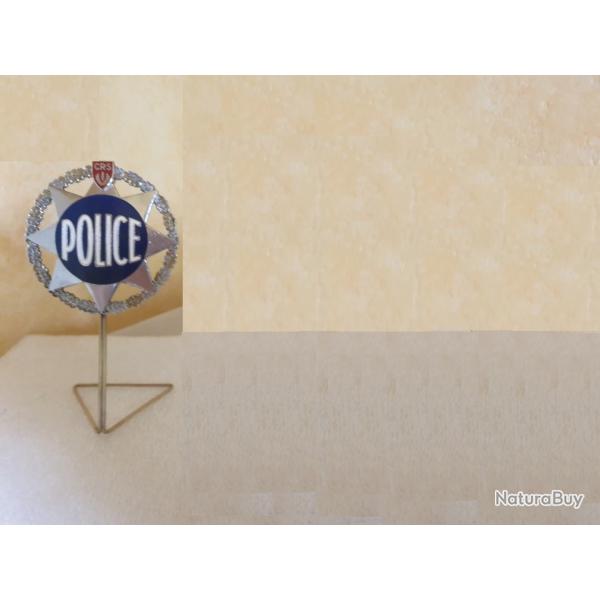 Ancienne plaque de poitrine en mtal Police Nationale (99.M)