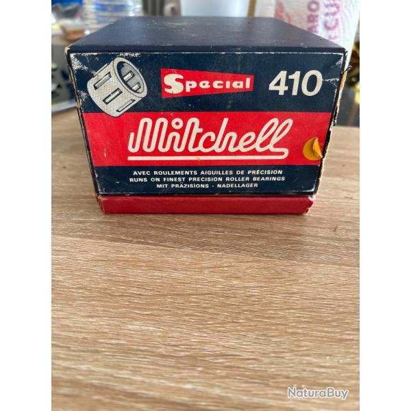 Moulinet mitchell annee 60/70 neuf avec bote et papier