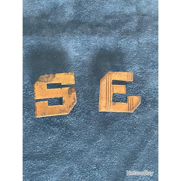 Anciennes lettres en laiton militaires ?