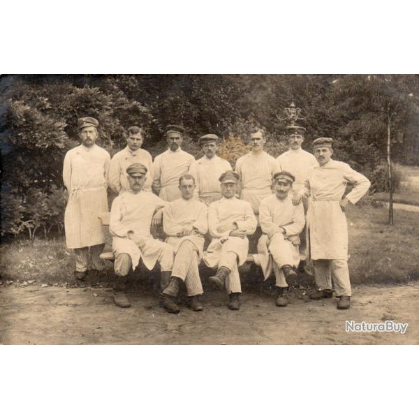 CPA -Photo - Un Groupe Soldats Allemands - N�4287