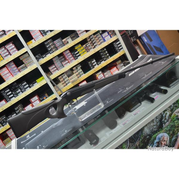 CARABINE LINEAIRE JAKELE J1 ALL TERRAIN CALIBRE 300WM CANON DE 65 CM  ETAT PROCHE DU NEUF