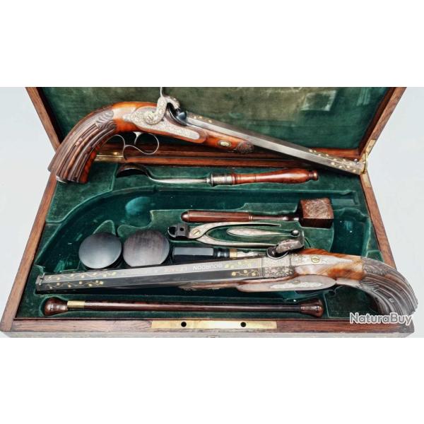 CASSETTE NECESSAIRE DE DUEL PAIRE PISTOLETS PAR BOURDON A ETAMPES 1845 / 1855 - FRANCE XIX France X
