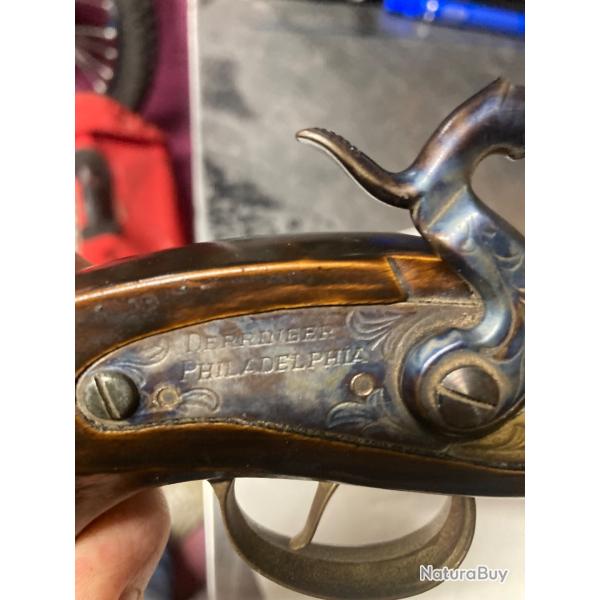 pistolet DERRINGER PHILADELPHIA PERCUSSION PEDERSOLI CAL 45