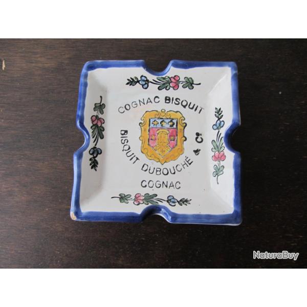 Cendrier publicitaire en fa�ence Cognac Bisquit 1960