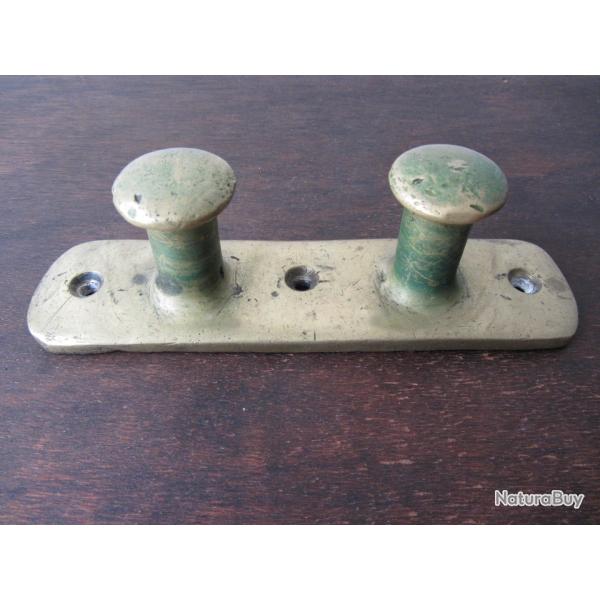 Bollard d'amarrage en bronze vers 1900