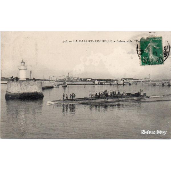 CPA -  Marine Guerre  -  SOUS MARIN  " FRESNEL "N� 4303