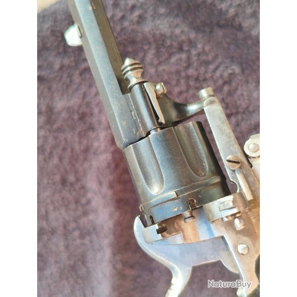 Revolver  broche, BI-COLOR NOIR, Henri-Joseph-Mathieu SAUVEUR, calibre 7 mm
