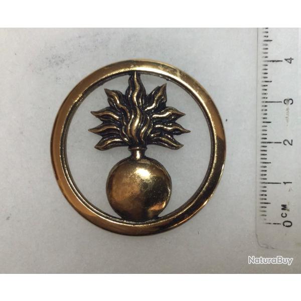 FRANCE - ATTRIBUT B�RET - �COLES INTERARMES En excellent �tat.