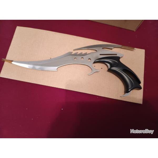 Magnifique couteau fantastique en forme de pistolet multi-tranchant