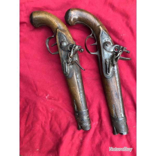 PAIRE DE PISTOLET � SILEX REVOLUTION CAL 18MM