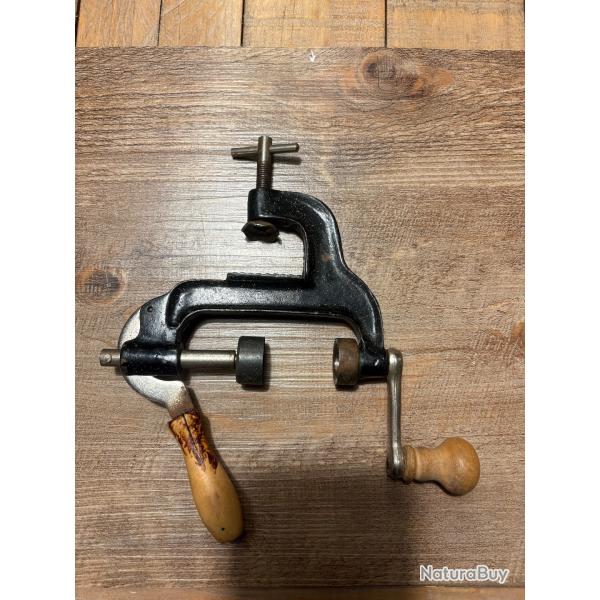 SERTISSEUR de cartouches cal 16