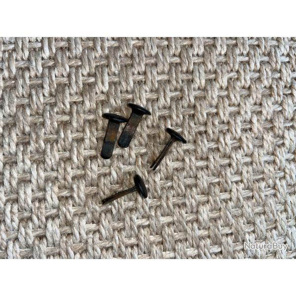 4 rivets pour coiffe de casque Modle 34.