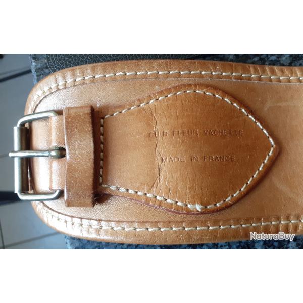 Cartouchire cuir de vachette Made in France+vritable Boresnack calibre 12 dans son emballage.