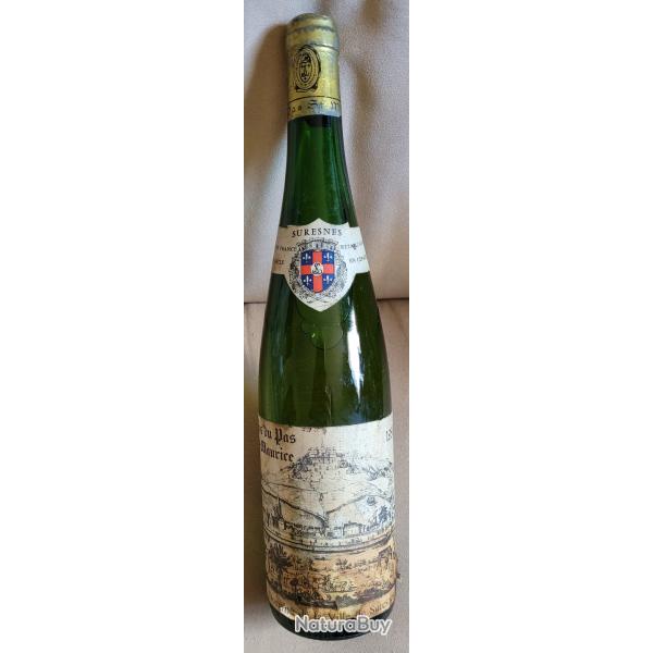 RARE (COLLECTOR) Vends Bouteille de Vin de SURESNES - Clos du Pas St Maurice